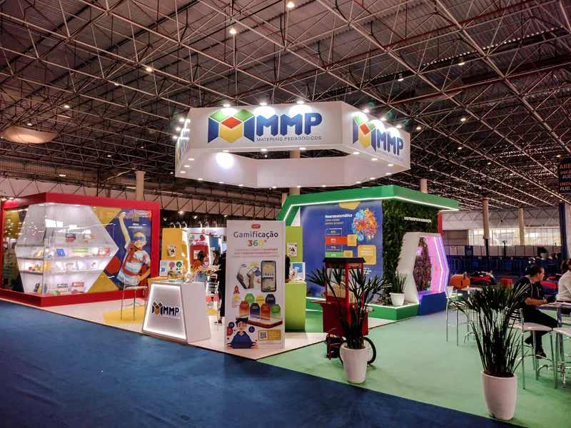 Revenda e distribuição de materiais pedagógicos